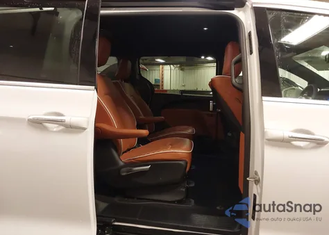 2024 Chrysler Pacifica Hybrid Pinnacle из США, поврежденный, VIN 2C4RC1N72RR109198